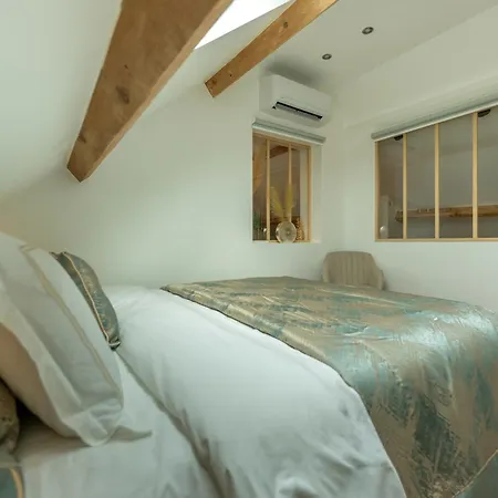 La Loge Bed & Breakfast Chievres